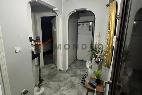 2+1 Wohnung in Beyoglu, Istanbul, Türkei Nr. 237986 - 16