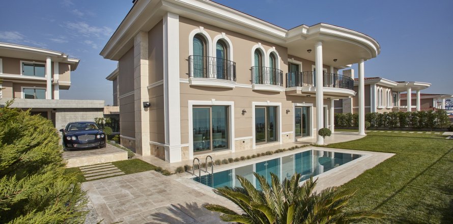 Apartment  in Beylikduezue, Istanbul, Turkey No. 237863