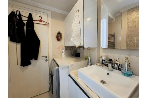 3+1 Wohnung  in Beyoglu, Istanbul, Türkei Nr. 221285 - 17