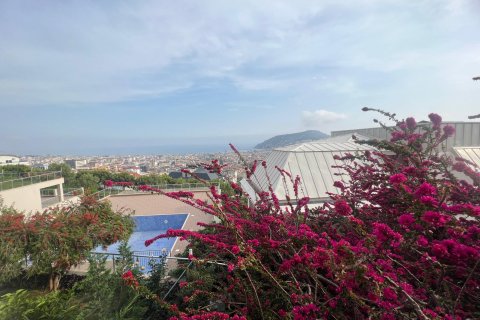 4+1 Apartment  in Alanya, Antalya, Turkey No. 217894