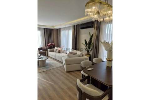 2+1 Wohnung  in Maltepe, Istanbul, Türkei Nr. 215411 - 3