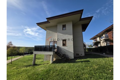 Продажа виллы  в Бейкозе, Стамбуле, Турция 4+1, 135м2, №215410 – фото 2