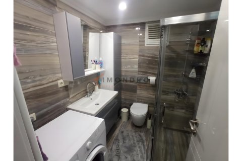 2+1 Wohnung  in Eyup, Istanbul, Türkei Nr. 215406 - 9