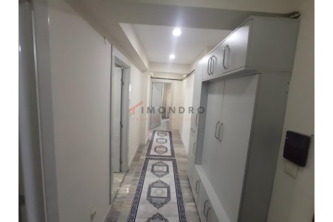 2+1 Wohnung  in Eyup, Istanbul, Türkei Nr. 215406 - 6