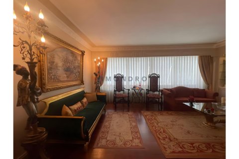 Продажа квартиры  в Бешикташе, Стамбуле, Турция 2+1, 115м2, №215408 – фото 3