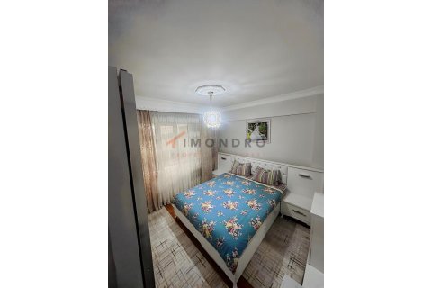 2+1 Wohnung  in Eyup, Istanbul, Türkei Nr. 215407 - 6