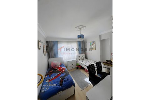 2+1 Wohnung  in Eyup, Istanbul, Türkei Nr. 215407 - 8