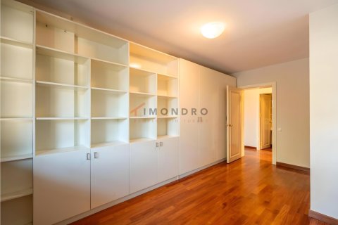 Продажа квартиры  в Бешикташе, Стамбуле, Турция 3+1, 200м2, №215409 – фото 15