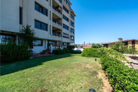 Продажа квартиры  в Бешикташе, Стамбуле, Турция 3+1, 200м2, №215409 – фото 1