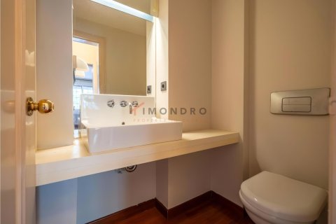 Продажа квартиры  в Бешикташе, Стамбуле, Турция 3+1, 200м2, №215409 – фото 19