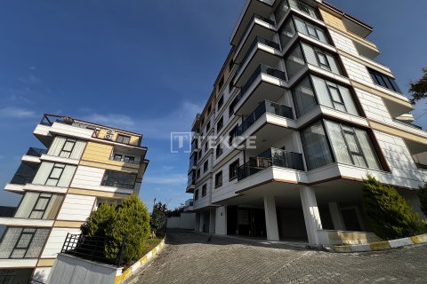 آپارتمان در Arakli ، ترکیه 3 خوابه ، 140 متر مربع. شماره 212726 - 11
