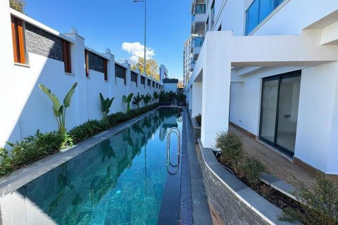 1+1 Lejlighed i Mahmutlar, Antalya, Tyrkiet Nr. 229089 - 15