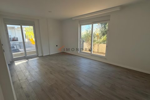 آپارتمان در Kepez،  Antalya ، ترکیه 2 خوابه ، 110 متر مربع.  شماره 216171 - 2