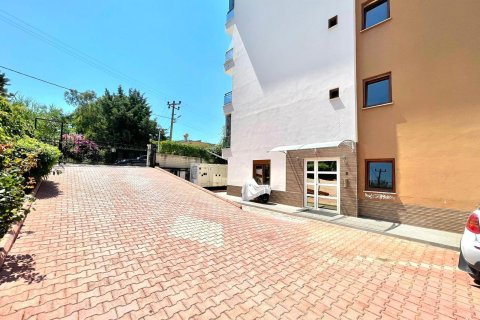 Аренда квартиры  в Аланье, Анталье, Турция 2+1, 90м2, №216859 – фото 9