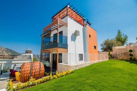 Villa for sale  in Kalkan, Antalya, Turkey, 4 bedrooms, 240m2, No. 233930 – photo 2