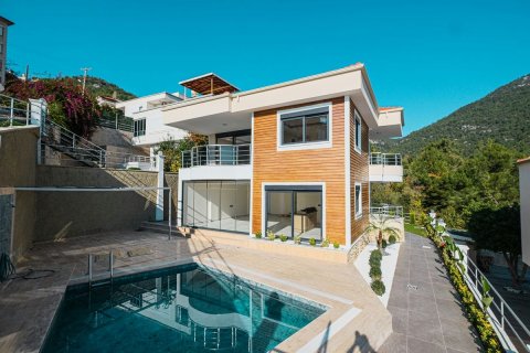 4+1 Villa  in Alanya, Antalya, Turkey No. 231268