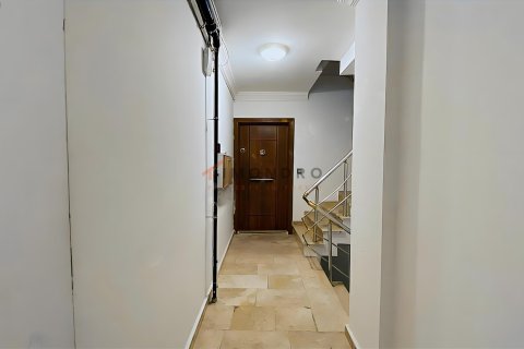 1+1 Wohnung  in Sisli, Istanbul, Türkei Nr. 213679 - 4
