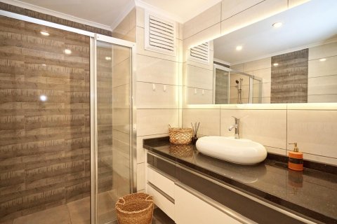 Продажа квартиры  в Махмутларе, Анталье, Турция 6+1, 300м2, №213677 – фото 18