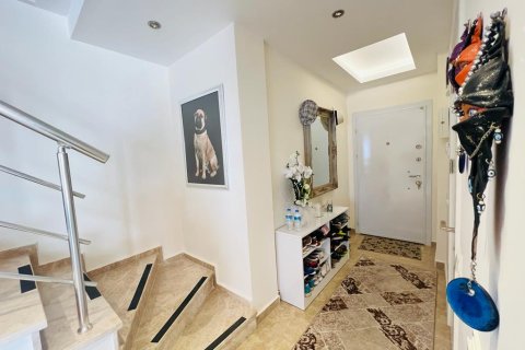 آپارتمان در  Alanya ، ترکیه 3 خوابه ، 180 متر مربع.  شماره 219198 - 12