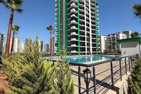 1+1 Apartment  in Mezitli, Mersin, Turkey No. 230013