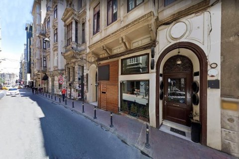 Продажа коммерческой недвижимости  в Стамбуле, Турция, 1650м2, №222743 – фото 14