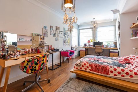 5+1 Villa  in Istanbul, Türkei Nr. 222745 - 14