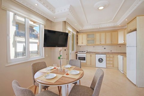 2+1 Leilighet  i Mahmutlar, Antalya, Tyrkia Nr. 217410 - 5