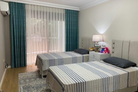 Продажа квартиры  в Аланье, Анталье, Турция 3+1, 150м2, №232570 – фото 29