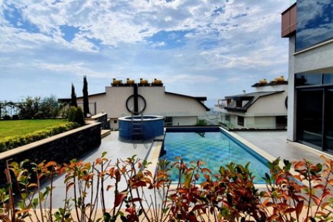 Villa for sale  in Antalya, Turkey, 6 bedrooms, No. 222853 – photo 2