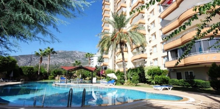 Daire  2+1  Antalya, Türkiye №222655