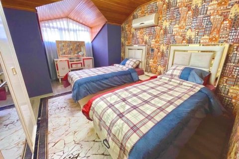 آپارتمان در  Antalya ، ترکیه 4 خوابه ، 220 متر مربع.  شماره 222657 - 12