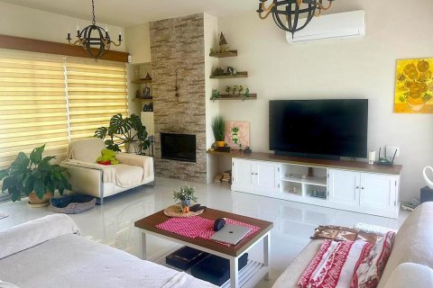 Продажа виллы  в Караогланоглу, Гирне, Северный Кипр 4+1, 235м2, №214640 – фото 22