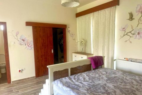 Продажа виллы  в Караогланоглу, Гирне, Северный Кипр 4+1, 235м2, №214640 – фото 2