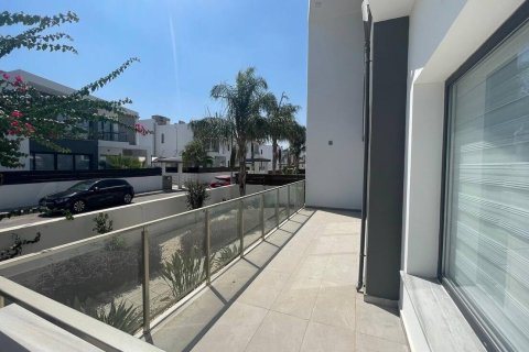 Продажа виллы  в Тузле, Фамагусте, Северный Кипр 3+1, 235м2, №214639 – фото 22