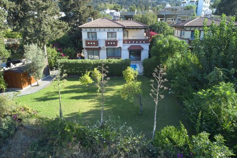 Продажа виллы  в Лапте, Гирне, Северный Кипр 4+1, 600м2, №214643 – фото 3