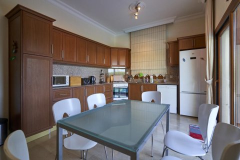 Продажа виллы  в Лапте, Гирне, Северный Кипр 4+1, 600м2, №214643 – фото 7