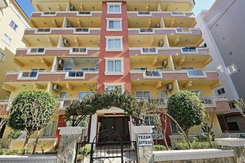 2+1 Lejlighed  i Mahmutlar, Antalya, Tyrkiet Nr. 218629 - 2