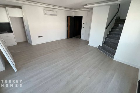 2+1 Lejlighed i Marmaris, Mugla, Tyrkiet Nr. 232615 - 9