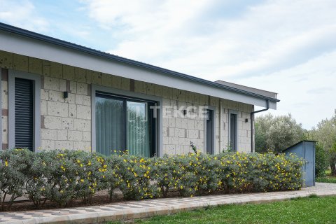 Продажа виллы  в Измире, Турция 4+1, 750м2, №213593 – фото 15