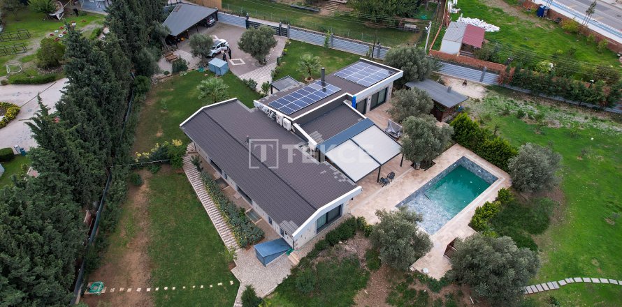 Вилла  4+1 в Измире, Турция №213593