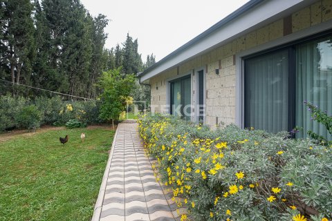 Продажа виллы  в Измире, Турция 4+1, 750м2, №213593 – фото 17