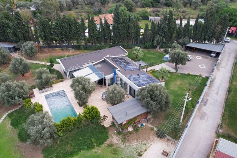 Продажа виллы  в Измире, Турция 4+1, 750м2, №213593 – фото 7