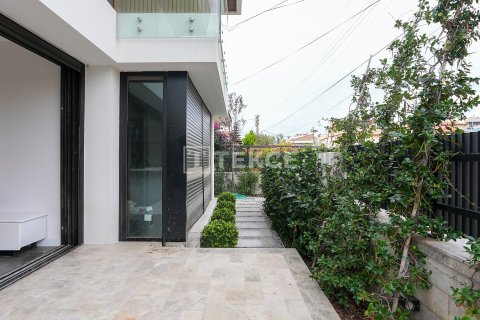 Villa for sale  in Izmir, Turkey, 5 bedrooms, 250m2, No. 213597 – photo 17