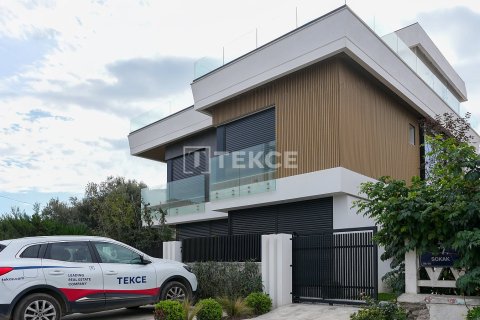 Villa for sale  in Izmir, Turkey, 5 bedrooms, 250m2, No. 213597 – photo 12
