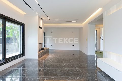 Villa for sale  in Izmir, Turkey, 5 bedrooms, 250m2, No. 213597 – photo 21