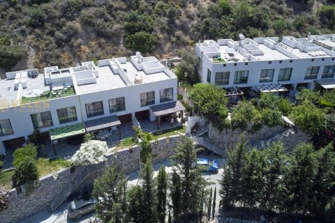 Villa for sale in Bellapais, Girne, Northern Cyprus, 3 bedrooms, 140m2, No. 227471 – photo 5