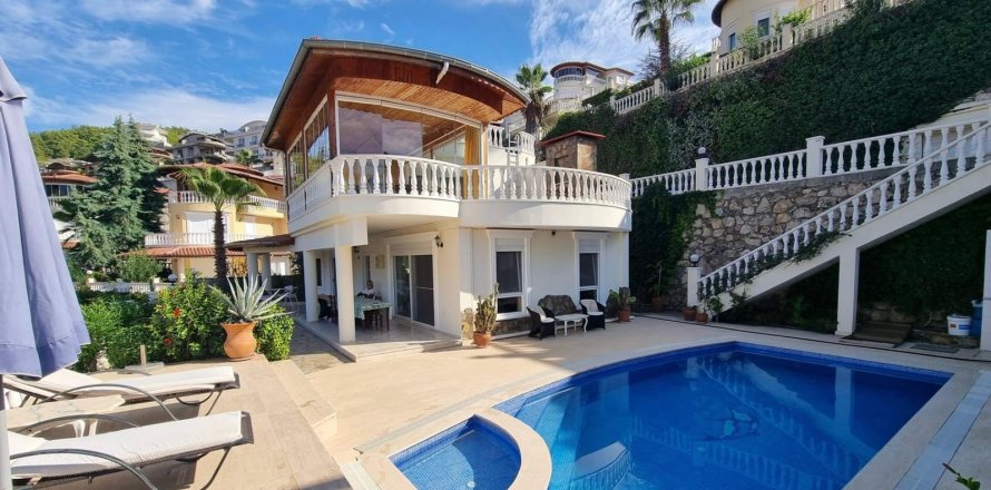 4+1 Villa  i Alanya, Antalya, Tyrkia Nr. 219404