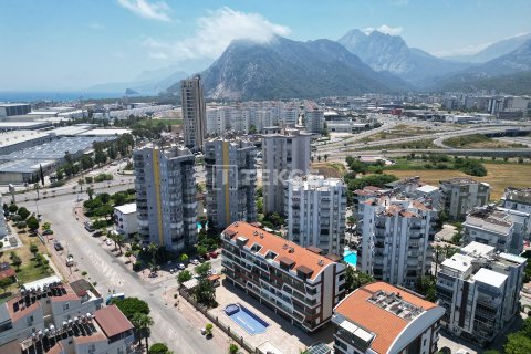 2+1 Penthouse  in Antalya, Turkey No. 227179