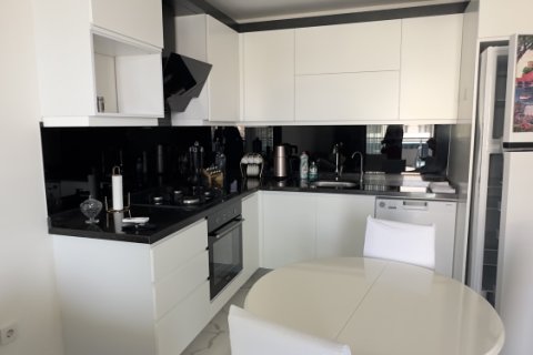 آپارتمان در  Mahmutlar ، ترکیه 1 خوابه ، 55 متر مربع.  شماره 217987 - 4