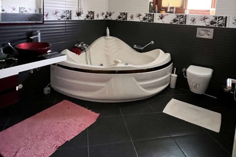 ویلا در Marmaris ، ترکیه 7 خوابه ، 250 متر مربع. شماره 233276 - 16